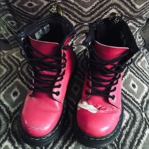 Dr. Martens High top boots HOT PINK !
